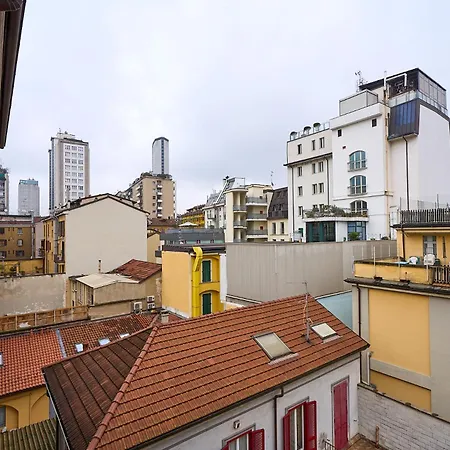 Apartment Luxury House - 2 Minutes Walk From Station *