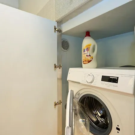 Apartment Luxury House - 2 Minutes Walk From Station Milan